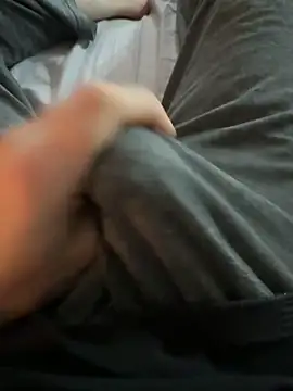 j1991j online show from April 3, 8:43 am