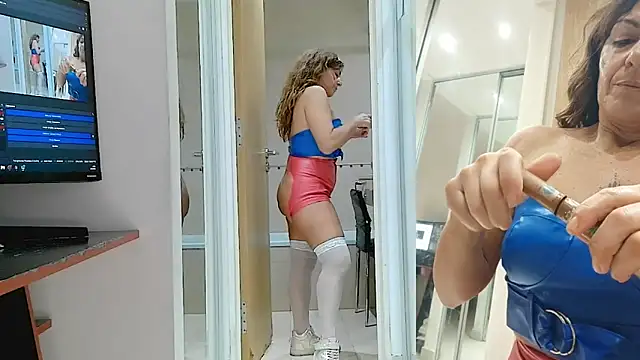 Carolain3 9 online show from May 4, 4:54 pm