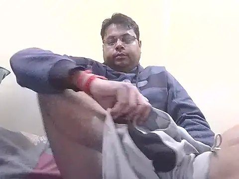 aakash ModelBrown online show from January 14, 2:31 pm