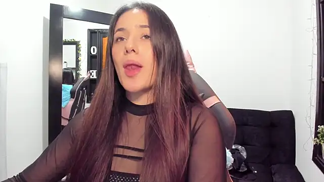 NoahWilliams  online show from February 3, 5:24 pm