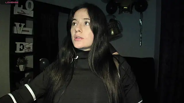 NoahWilliams  online show from October 7, 7:48 pm