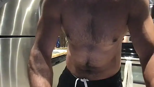 BigGuyMuscle online show from November 11, 3:23 am