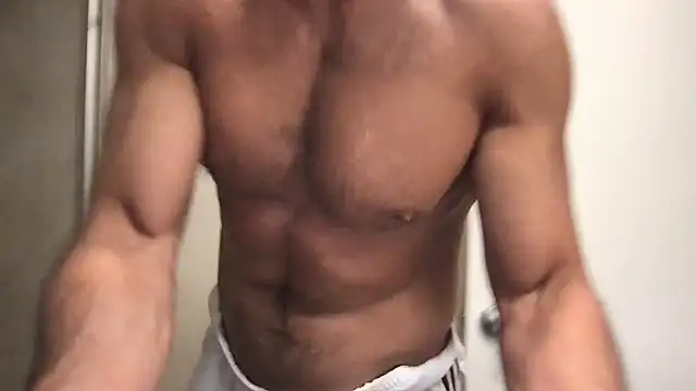 BigGuyMuscle online show from March 25, 2:44 am