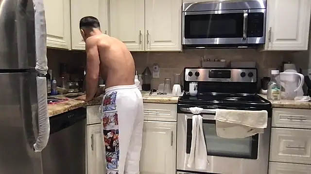 BigGuyMuscle online show from March 1, 7:47 pm