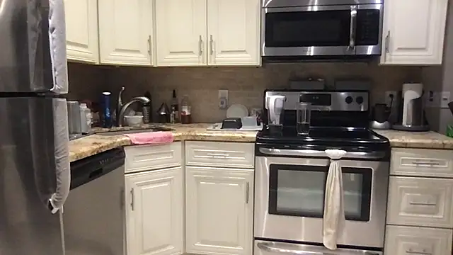 BigGuyMuscle online show from December 19, 10:12 pm