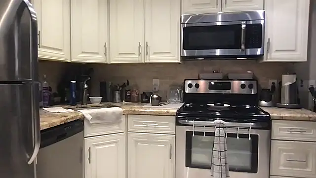 BigGuyMuscle online show from September 30, 4:57 pm