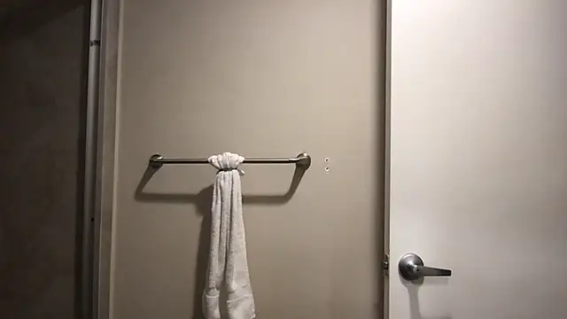 BigGuyMuscle online show from September 10, 11:59 pm