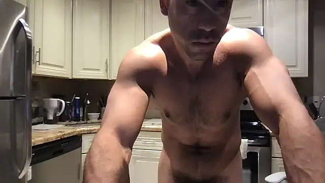 BigGuyMuscle online show from November 24, 8:42 pm