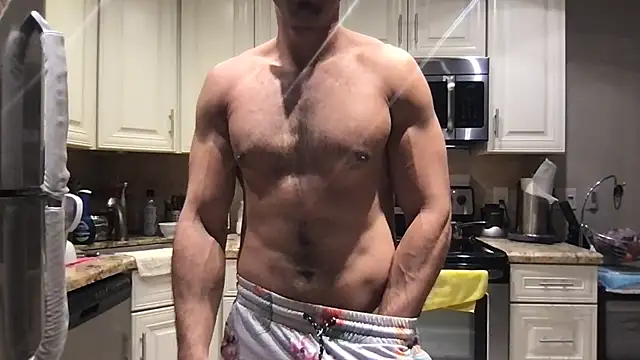 BigGuyMuscle online show from February 27, 2:23 am