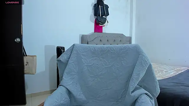 andrea hills online show from July 14, 3:44 am