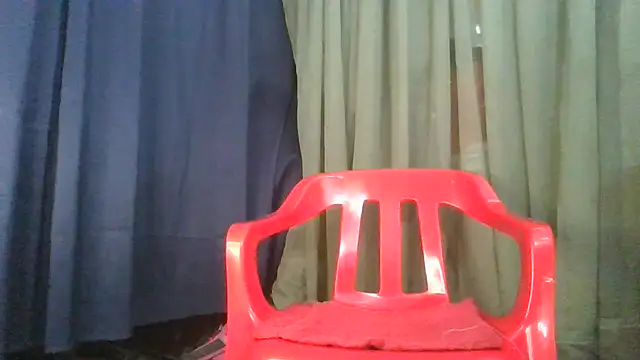 Snapshot of condor08750 chatting on July 6, 2:46 pm condor08750 online show from July 6, 2:46 pm