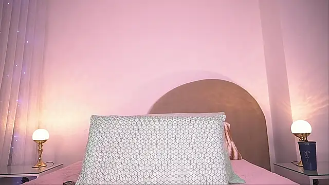 alexaa walker online show from November 27, 11:54 am