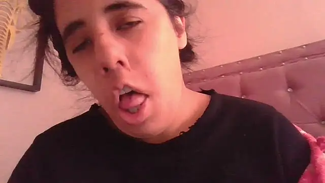 annarose19 online show from February 17, 5:54 pm