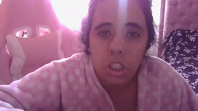 Snapshot of annarose19 chatting on October 29, 4:50 pm annarose19 online show from October 29, 4:50 pm