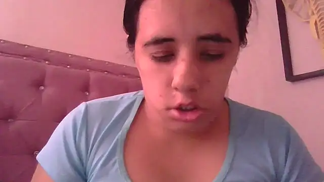 annarose19 online show from December 18, 5:39 pm