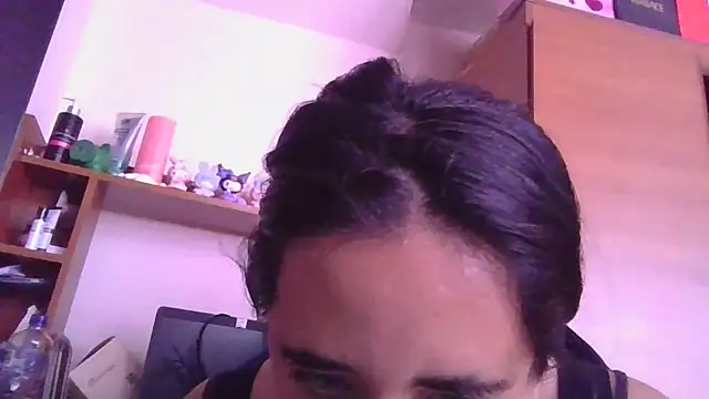 annarose19 online show from December 20, 7:17 pm