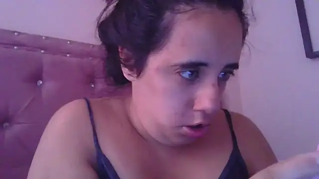 annarose19 online show from February 2, 8:41 pm