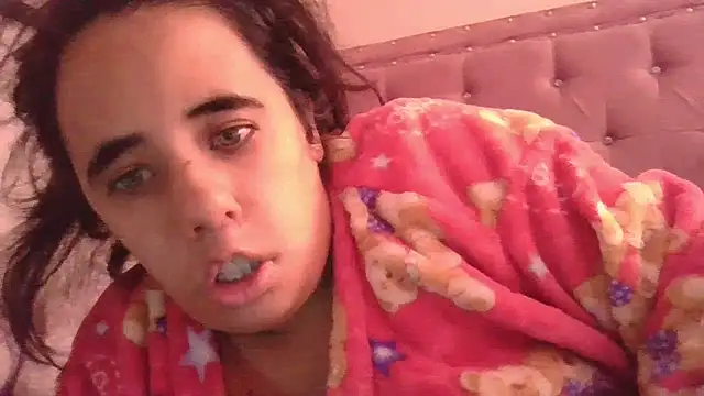 annarose19 online show from March 21, 2:43 pm