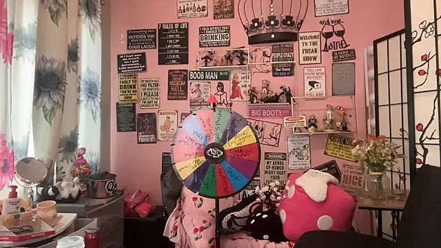 latinacubana online show from February 1, 8:58 pm