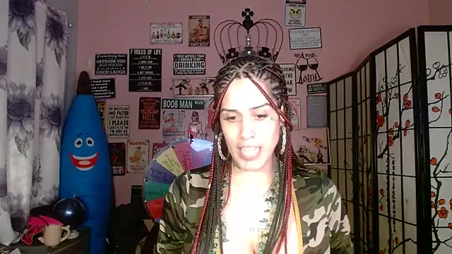 latinacubana online show from March 17, 3:20 am