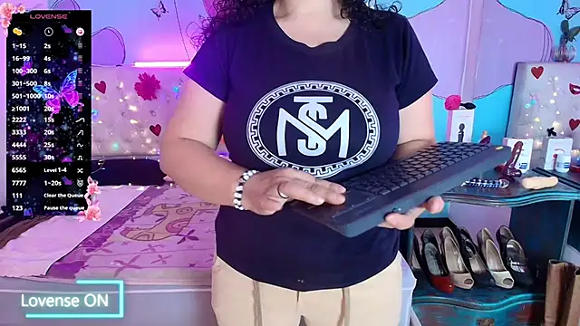 Zaly mature online show from July 20, 8:33 pm