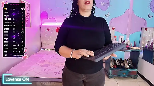 Zaly mature online show from March 31, 11:29 pm