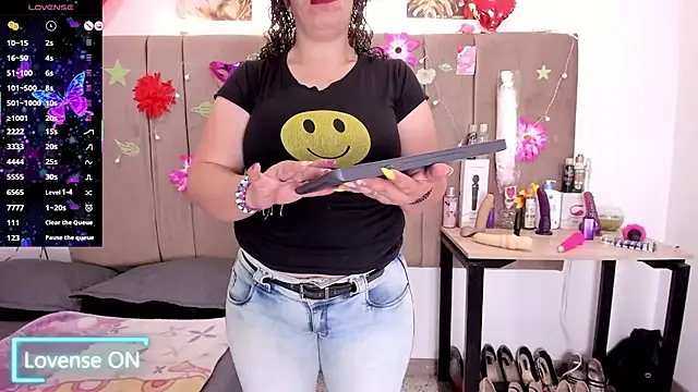 Zaly mature online show from September 9, 2:10 am