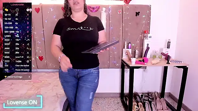 Zaly mature online show from January 7, 10:15 pm