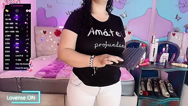 Zaly mature online show from April 11, 12:07 am