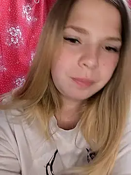 Zuli Kiska online show from September 10, 10:47 am