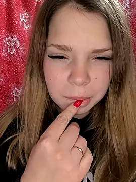 Zuli Kiska online show from February 11, 9:14 pm