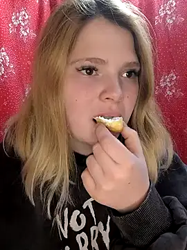 Zuli Kiska online show from February 21, 9:11 pm