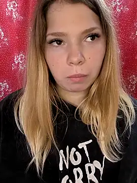 Zuli Kiska online show from November 4, 9:02 am