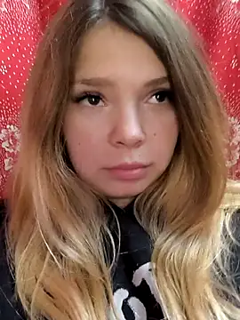 Zuli Kiska online show from November 28, 12:16 pm