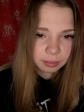 Zuli Kiska online show from February 14, 5:18 am