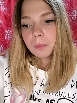 Zuli Kiska online show from October 2, 10:51 am