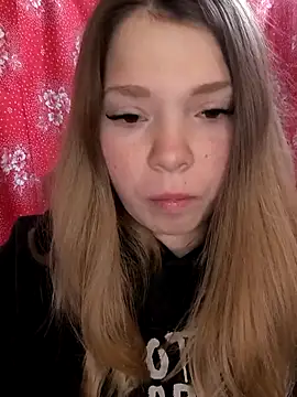 Zuli Kiska online show from February 7, 9:01 pm