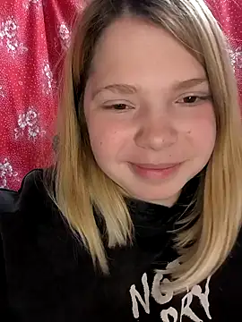 Zuli Kiska online show from March 8, 9:18 pm