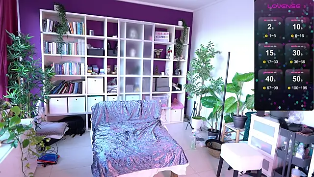 JosyBlack online show from October 25, 8:35 am