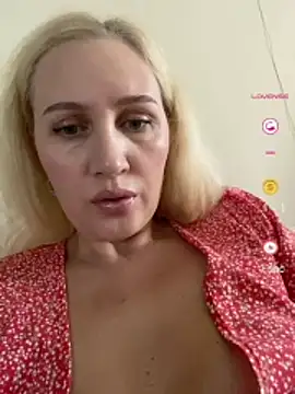 YourBlondee online show from July 15, 12:17 am