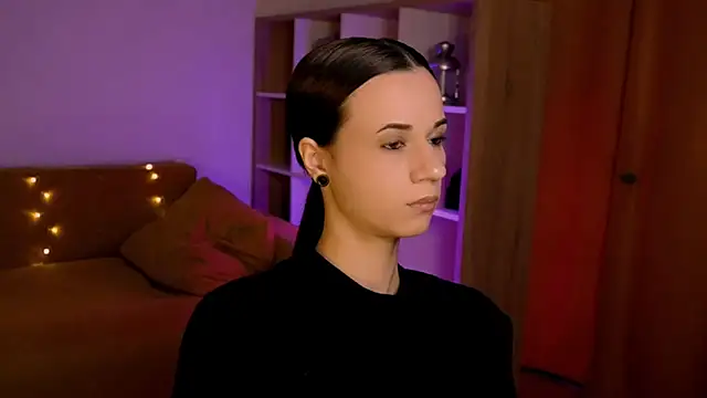 ItsAlisia online show from February 10, 1:54 pm