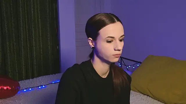 ItsAlisia online show from February 16, 6:45 am