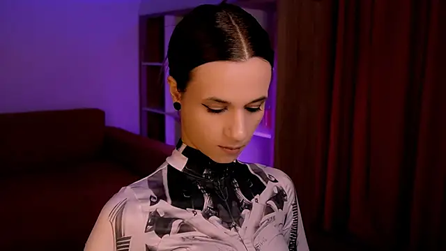 ItsAlisia online show from November 5, 1:36 pm