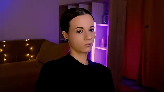 ItsAlisia online show from February 24, 6:36 am