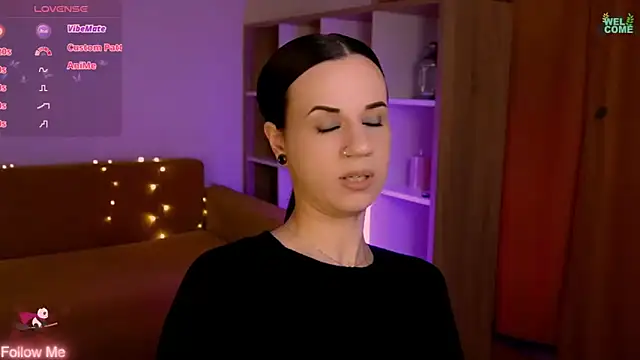 ItsAlisia online show from March 29, 5:53 am