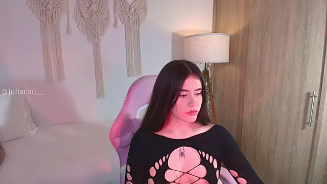 iriswest  online show from December 1, 12:00 am