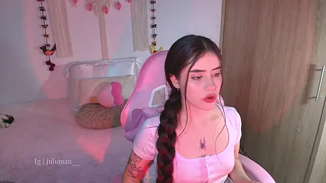 iriswest  online show from February 28, 1:49 am