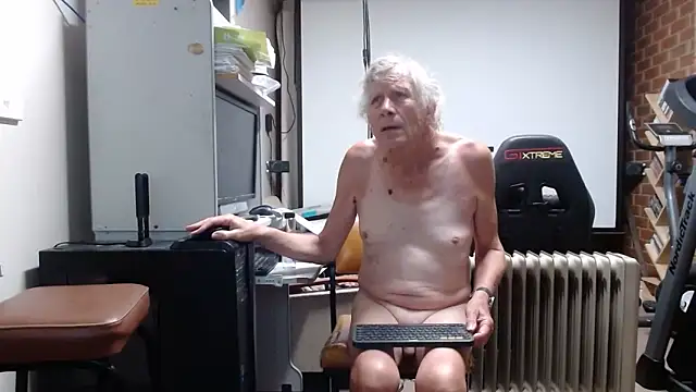 unclek23 online show from March 25, 11:25 pm