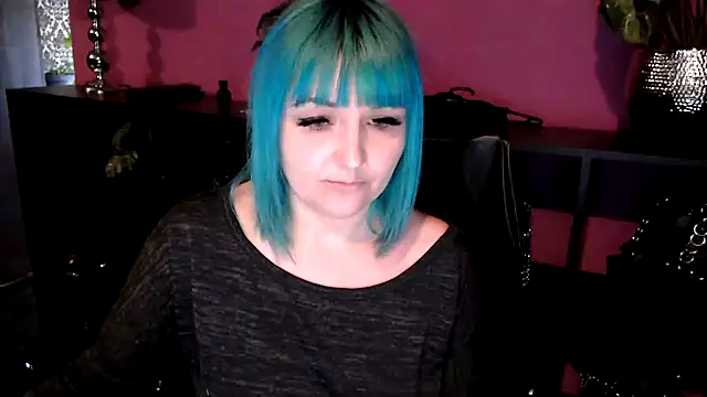 beauty-of-pain online show from April 9, 3:18 pm