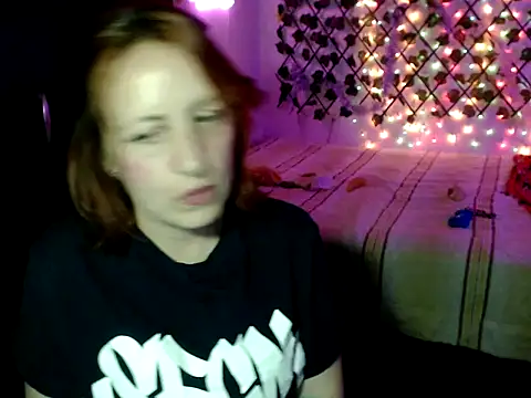 kittykalor09 online show from March 4, 1:35 am